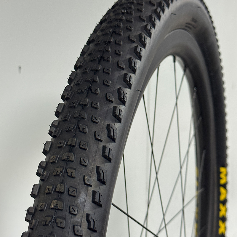 Opona Maxxis MTB XC Off-road 2 – Mountain Biking Races recenzja i cena