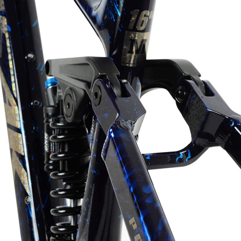 Rama rowerowa typu soft tail,  – Mountain Biking Overalls recenzja i cena